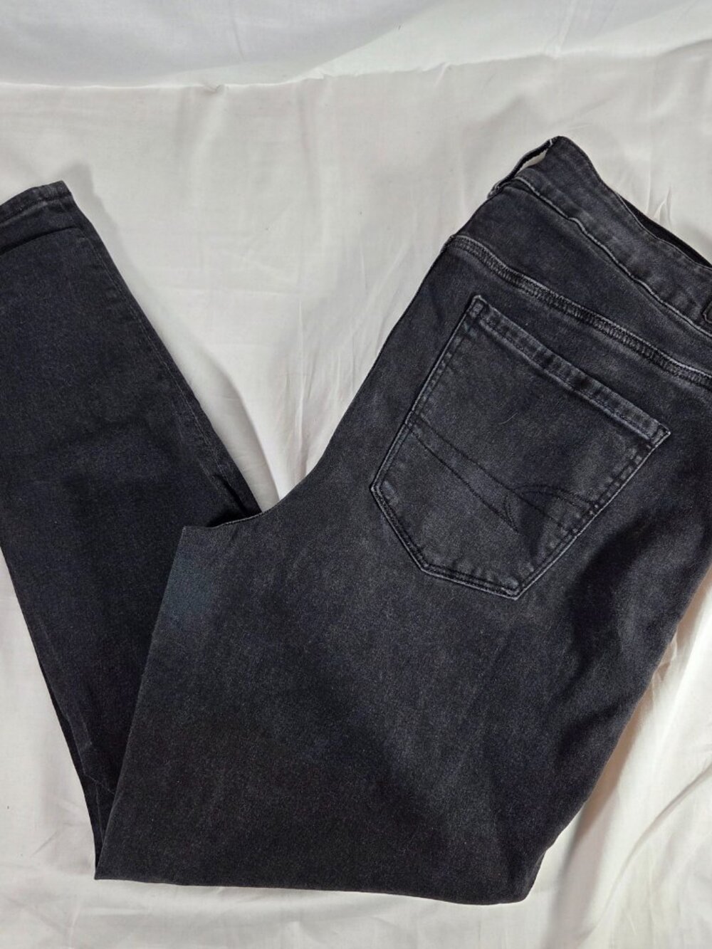 American Eagle Next Level High-Waisted Jeggings